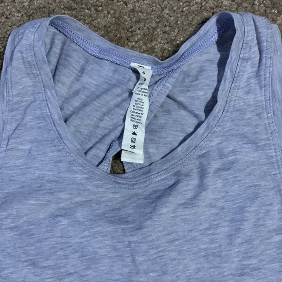 Lululemon All Tied Up Tank size 6 - Picture 6 of 9